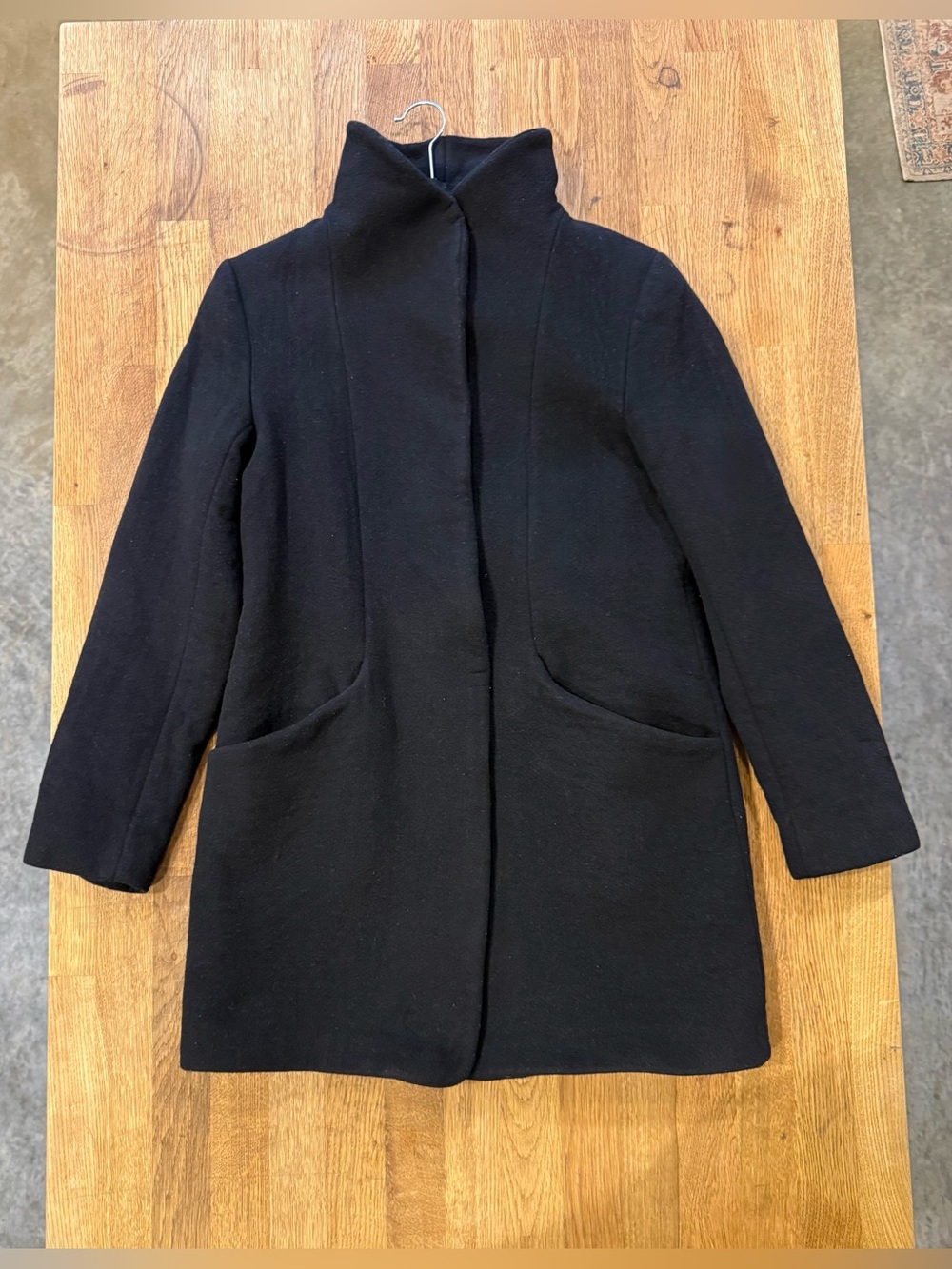 Wilfred by Aritzia The Cocoon Coat - Picture 3 of 12